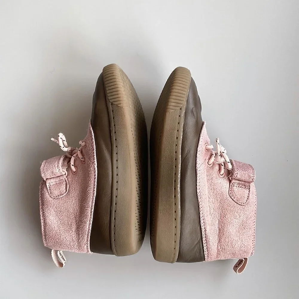 PINK FROST DUCK BOOTS GUC